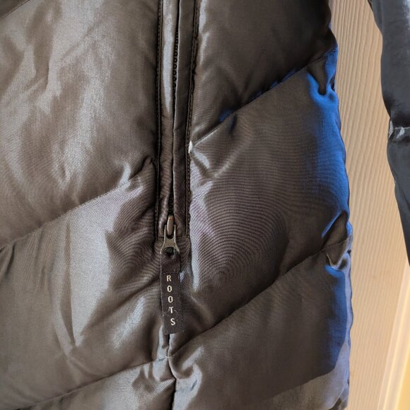 Roots Puffer Coat - Picture 3 of 5